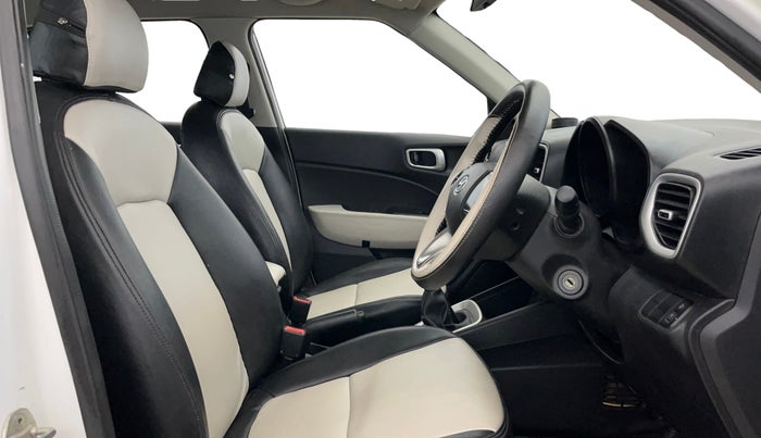 2021 Hyundai VENUE S 1.2, Petrol, Manual, 52,945 km, Right Side Front Door Cabin
