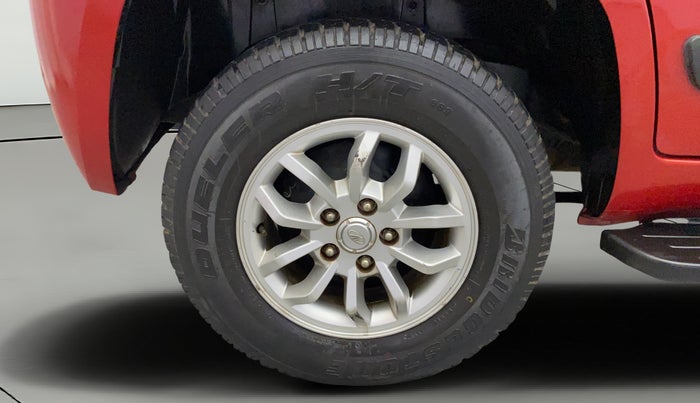 2016 Mahindra TUV300 T8 AMT, Diesel, Automatic, 55,936 km, Right Rear Wheel