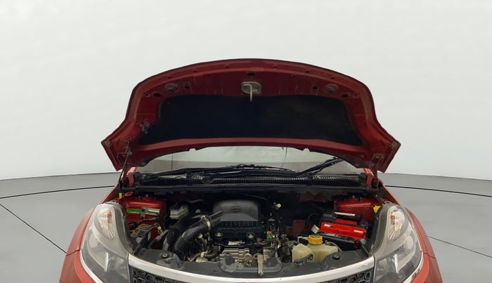 2019 Tata NEXON XM PETROL, Petrol, Manual, 74,892 km, Open Bonet