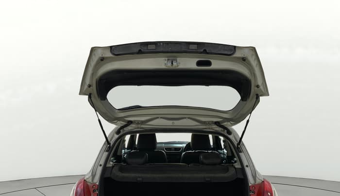2015 Maruti Swift VXI, Petrol, Manual, 30,654 km, Boot Door Open