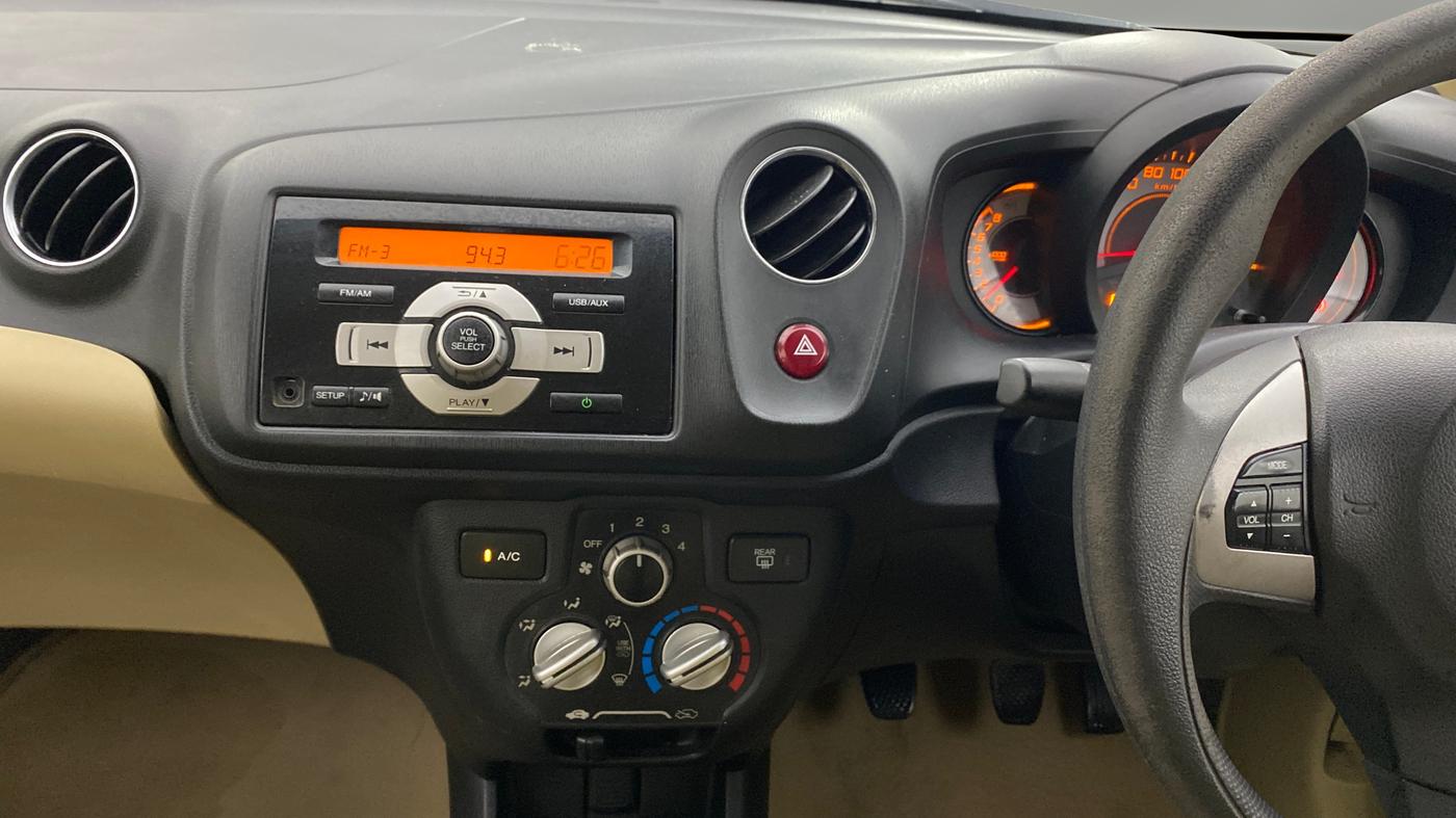 2014 Honda Brio S MT, Petrol, Manual, 46,204 km, Air Conditioner