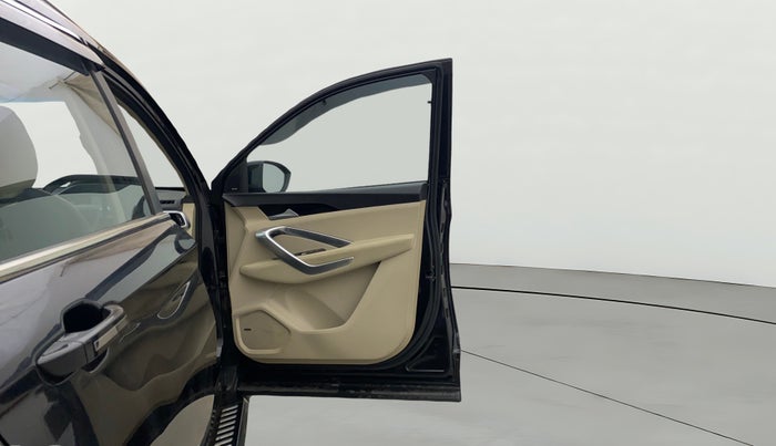 2022 MG HECTOR SHARP HYBRID 1.5 PETROL, Petrol, Manual, 19,018 km, RHS Front Door