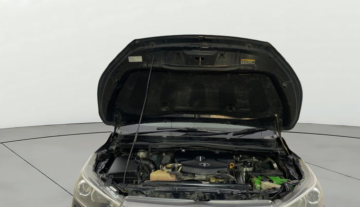 2016 Toyota Innova Crysta 2.8 ZX AT 7 STR, Diesel, Automatic, 1,25,744 km, Open Bonet