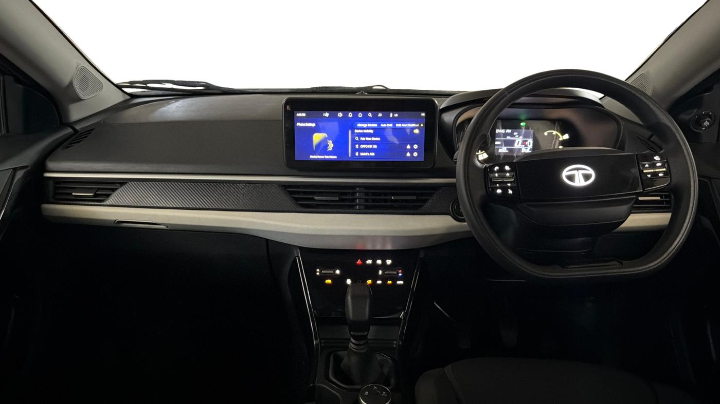 2025 Tata NEXON CREATIVE 1.2 REVOTRON 6MT, Petrol, Manual, 3,220 km, Dashboard