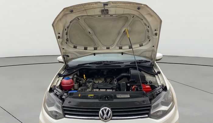 2016 Volkswagen Ameo COMFORTLINE 1.2L, Petrol, Manual, 59,217 km, Open Bonet