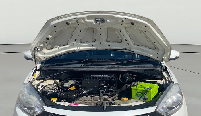 2017 Tata Tiago XZ PETROL, Petrol, Manual, 65,421 km, Open Bonet