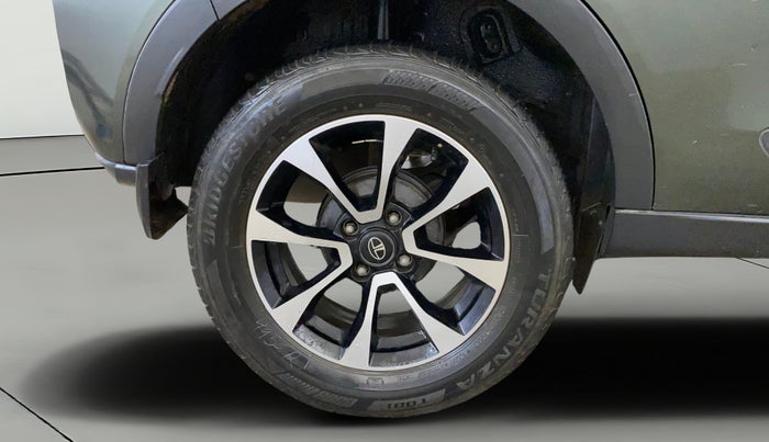 2020 Tata NEXON XZA PLUS (O) PETROL, Petrol, Automatic, 82,912 km, Right Rear Wheel