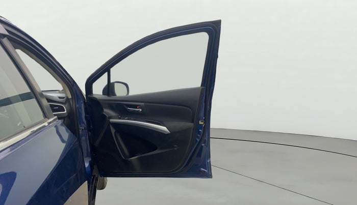 2022 Maruti S Cross ZETA 1.5, Petrol, Manual, 13,511 km, RHS Front Door