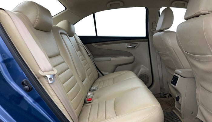 2018 Maruti Ciaz DELTA 1.5 SHVS MT PETROL, Petrol, Manual, 34,233 km, Right Side Rear Door Cabin