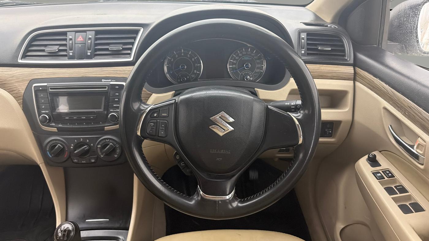 2022 Maruti Ciaz SIGMA 1.5 SHVS MT  PETROL, Petrol, Manual, 66,194 km, Steering Wheel Close Up