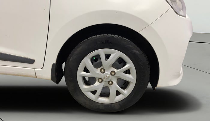 2019 Hyundai Grand i10 SPORTZ 1.2 KAPPA VTVT, Petrol, Manual, 77,045 km, Right Front Wheel