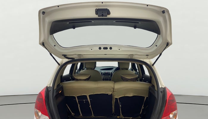 2012 Hyundai i20 SPORTZ 1.2, Petrol, Manual, 94,177 km, Boot Door Open