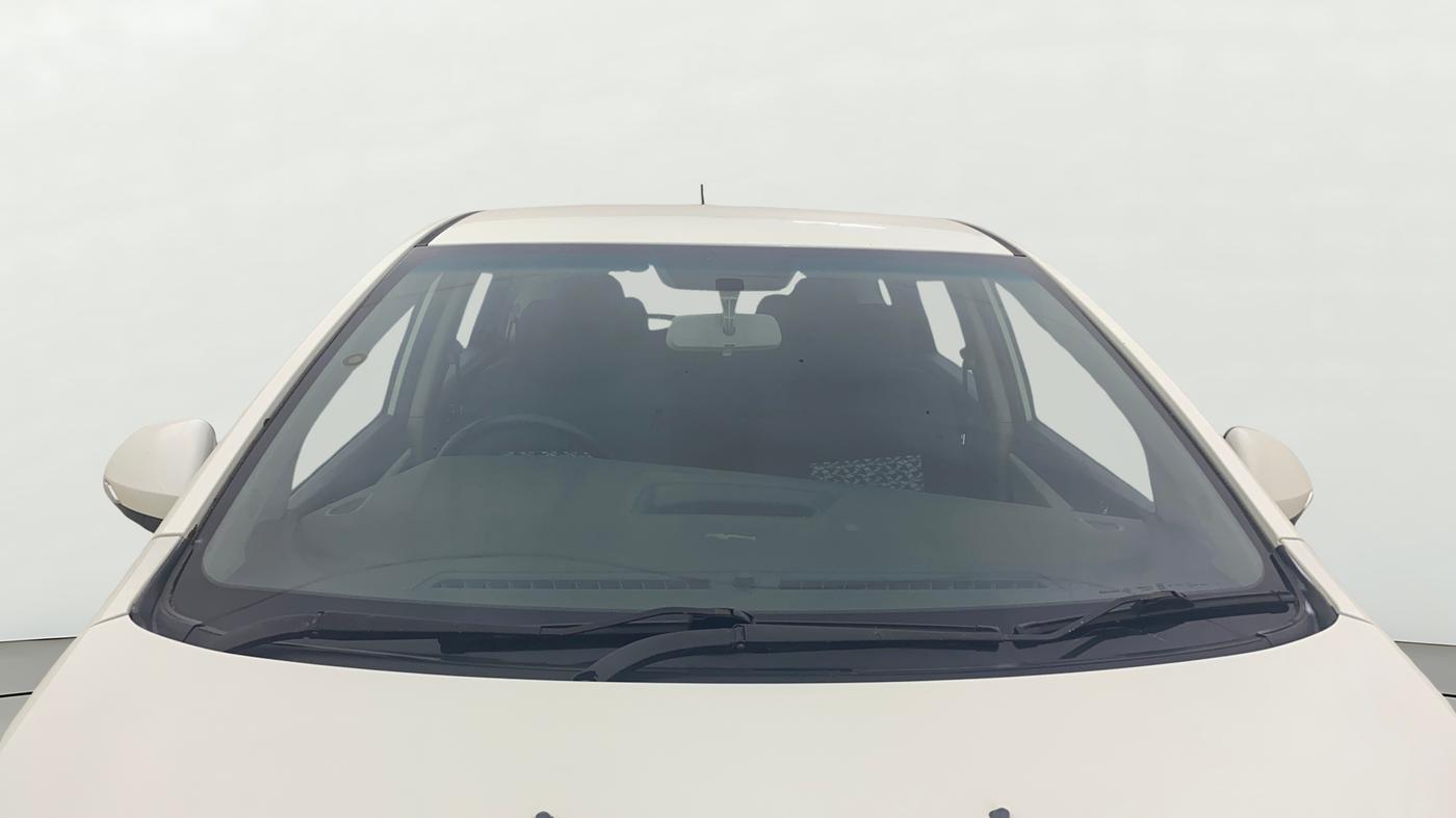 2018 Mahindra MARAZZO M6 8 STR, Diesel, Manual, 1,44,295 km, Front Windshield