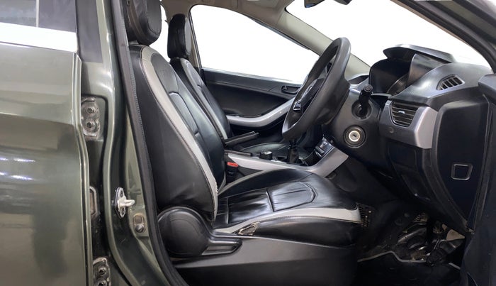 2020 Tata NEXON XM SUNROOF PETROL, Petrol, Manual, 96,060 km, Right Side Front Door Cabin