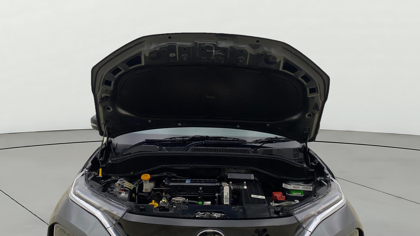 2024 Tata PUNCH Creative Dual Tone AMT Sunroof , Petrol, Automatic, 14,120 km, Open Bonet