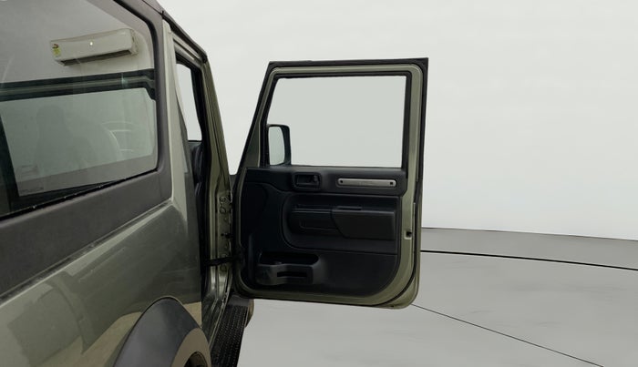 2022 Mahindra Thar LX D AT 4WD HT, Diesel, Automatic, 27,842 km, RHS Front Door