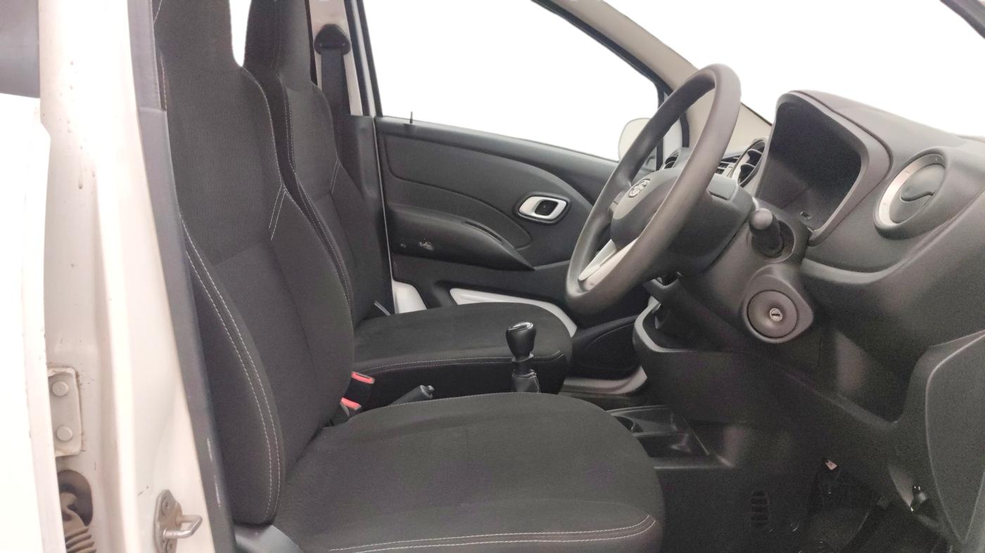 2018 Datsun Redi Go T (O), Petrol, Manual, 43,373 km, Right Side Front Door Cabin