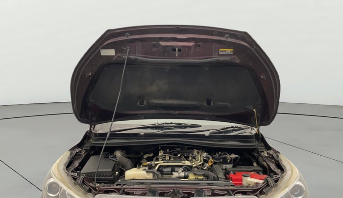 2016 Toyota Innova Crysta 2.4 VX 7 STR, Diesel, Manual, 68,815 km, Open Bonet