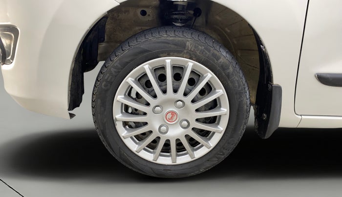 2016 Maruti Wagon R 1.0 VXI, Petrol, Manual, 79,916 km, Left Front Wheel