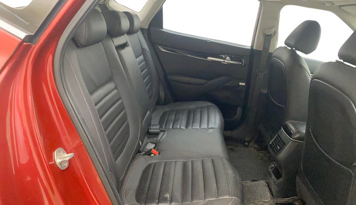 2020 KIA SELTOS GTX PLUS AT 1.5 DIESEL, Diesel, Automatic, 1,16,719 km, Right Side Rear Door Cabin