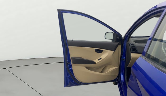 2016 Hyundai Eon MAGNA + AIRBAG, Petrol, Manual, 72,191 km, LHS Front Door