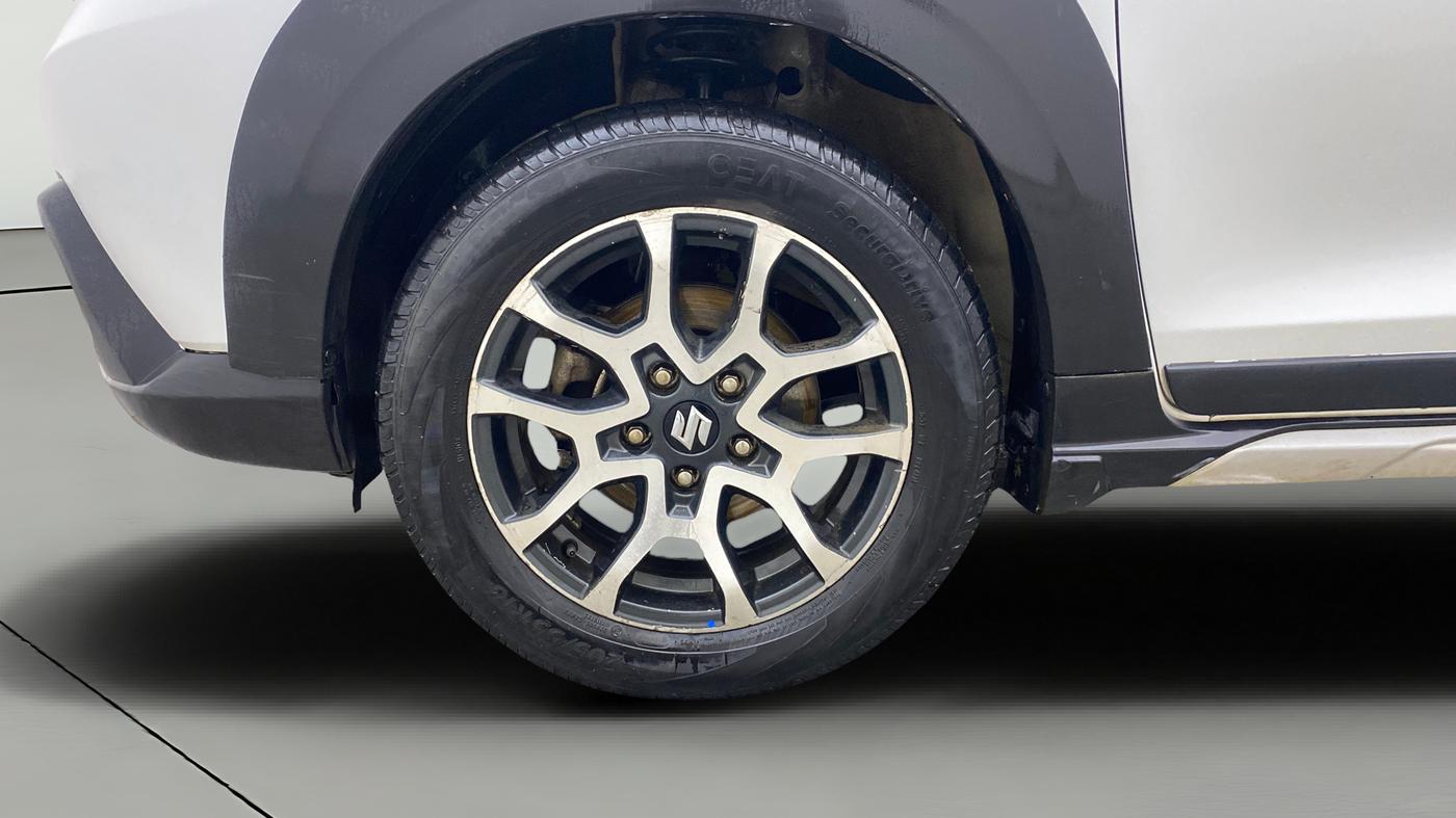 2022 Maruti XL6 ZETA MT, Petrol, Manual, 1,05,437 km, Left Front Wheel