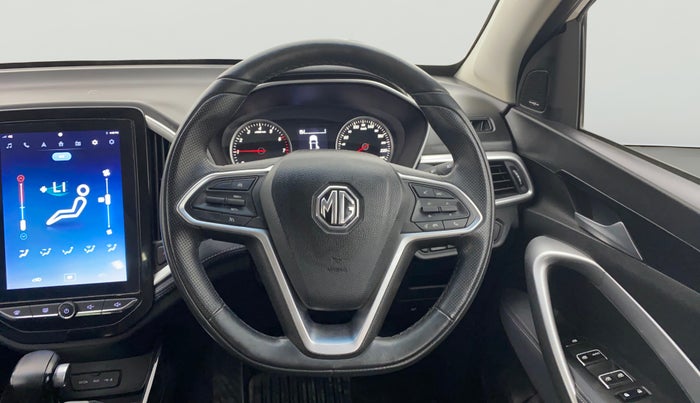 2023 MG HECTOR SMART EX 1.5 PETROL TURBO CVT PETROL, Petrol, Automatic, 25,752 km, Steering Wheel Close Up