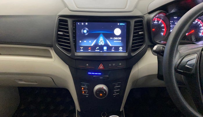 2023 Mahindra XUV300 W4 1.2 PETROL, Petrol, Manual, 24,358 km, Air Conditioner