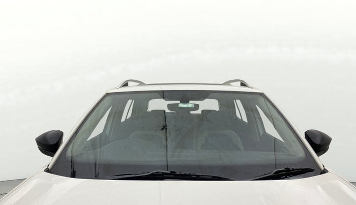 2022 Volkswagen TAIGUN TOPLINE 1.0 TSI MT, Petrol, Manual, 1,36,897 km, Front Windshield