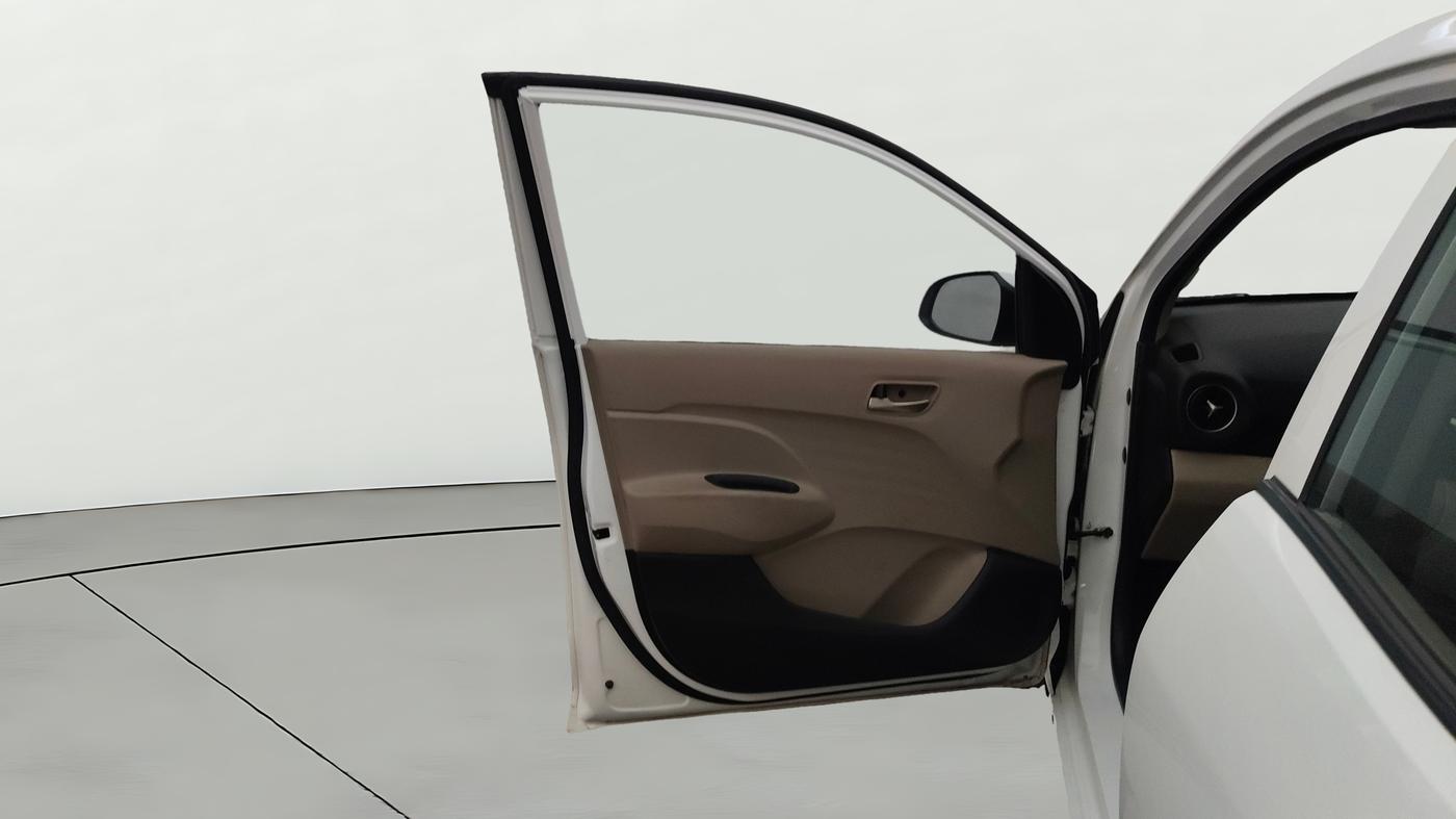 2021 Hyundai NEW SANTRO SPORTZ AMT, Petrol, Automatic, 25,277 km, LHS Front Door