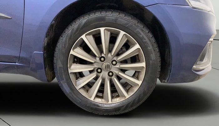 2018 Maruti Ciaz ALPHA 1.5 SHVS PETROL, Petrol, Manual, 53,521 km, Right Front Wheel