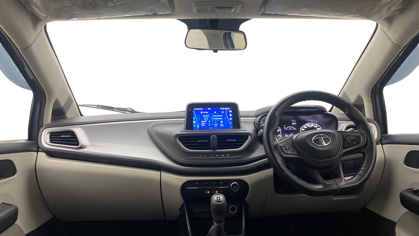 2022 Tata ALTROZ XT DIESEL, Diesel, Manual, 47,941 km, Dashboard
