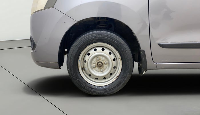 2012 Maruti Wagon R 1.0 LXI, Petrol, Manual, 81,230 km, Left Front Wheel