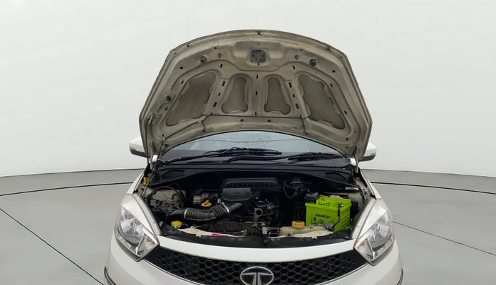 2018 Tata Tiago XZ PETROL, Petrol, Manual, 98,875 km, Open Bonet