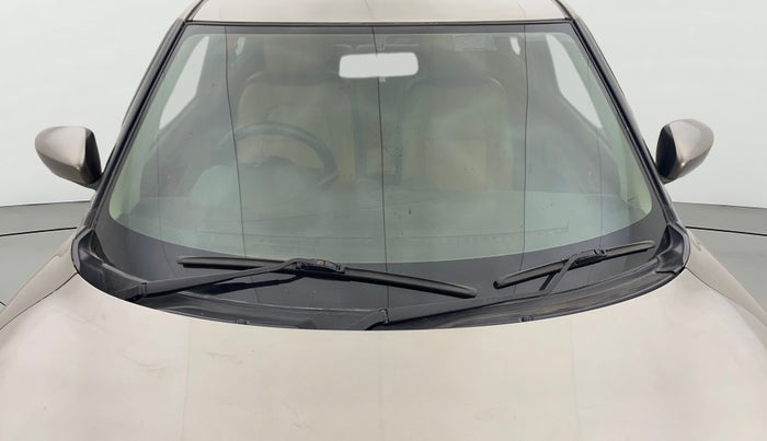 2019 Maruti Swift ZXI AMT, Petrol, Automatic, 1,00,201 km, Front Windshield