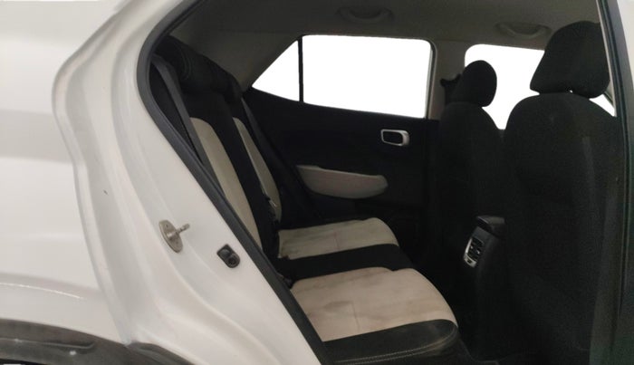 2023 Hyundai VENUE S(O) 1.2, Petrol, Manual, 89,108 km, Right Side Rear Door Cabin