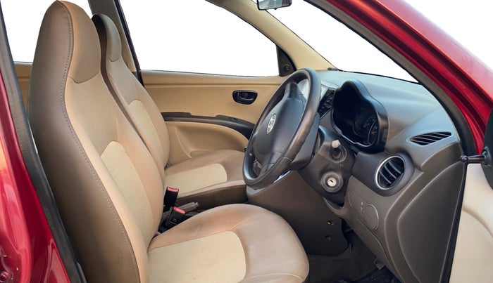 2014 Hyundai i10 MAGNA 1.1, Petrol, Manual, 1,03,618 km, Right Side Front Door Cabin