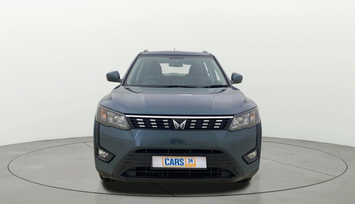 2023 Mahindra XUV300 W6 1.2 PETROL AMT, Petrol, Automatic, 27,860 km, Front