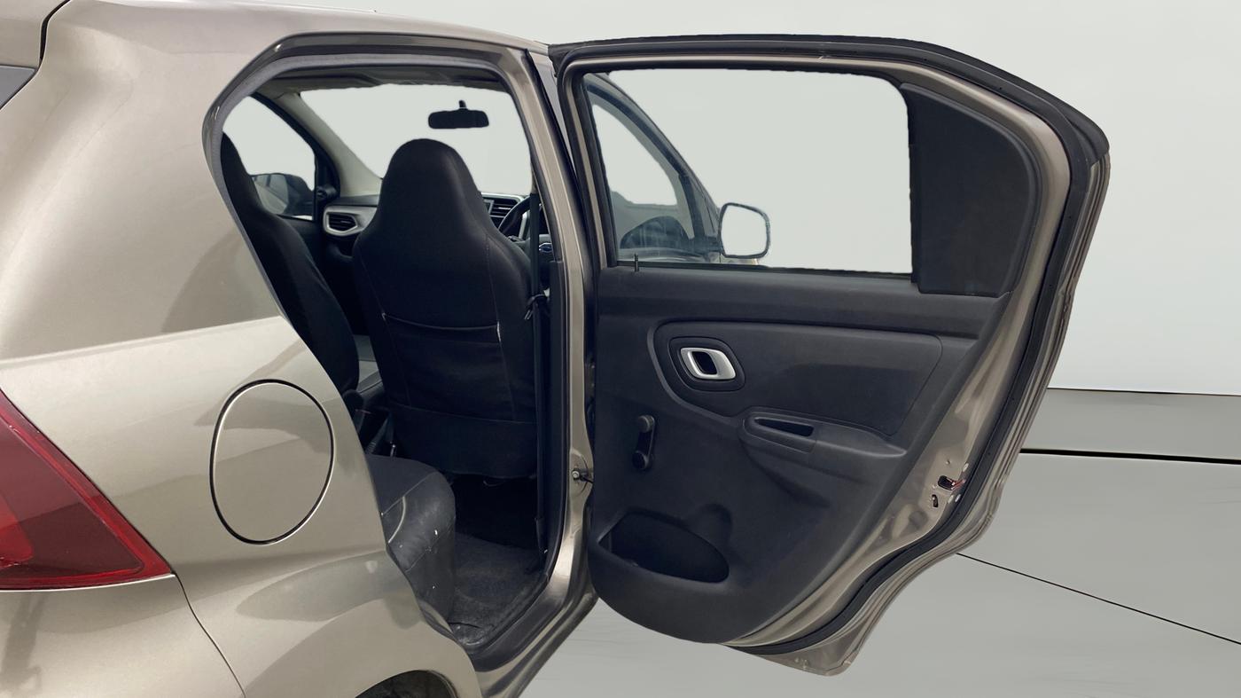 2020 Datsun Redi Go T(O) 1.0 AMT, Petrol, Automatic, 63,915 km, RHS Rear Door