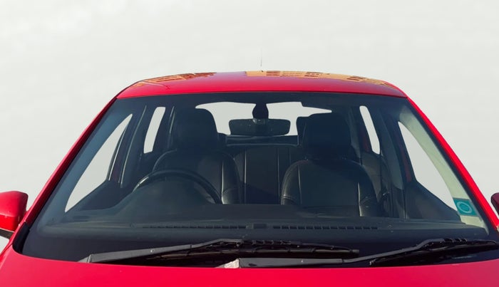 2019 Volkswagen Polo HIGHLINE PLUS 1.0 16 ALLOY, Petrol, Manual, 1,23,914 km, Front Windshield