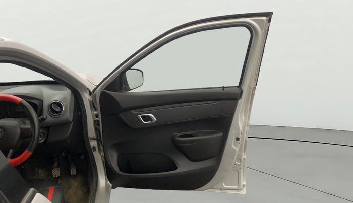 2018 Renault Kwid RXT 1.0 AMT, Petrol, Automatic, 17,010 km, RHS Front Door