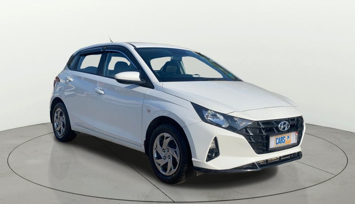 2021 Hyundai NEW I20 MAGNA 1.2 MT, Petrol, Manual, 37,237 km, Right Front Diagonal