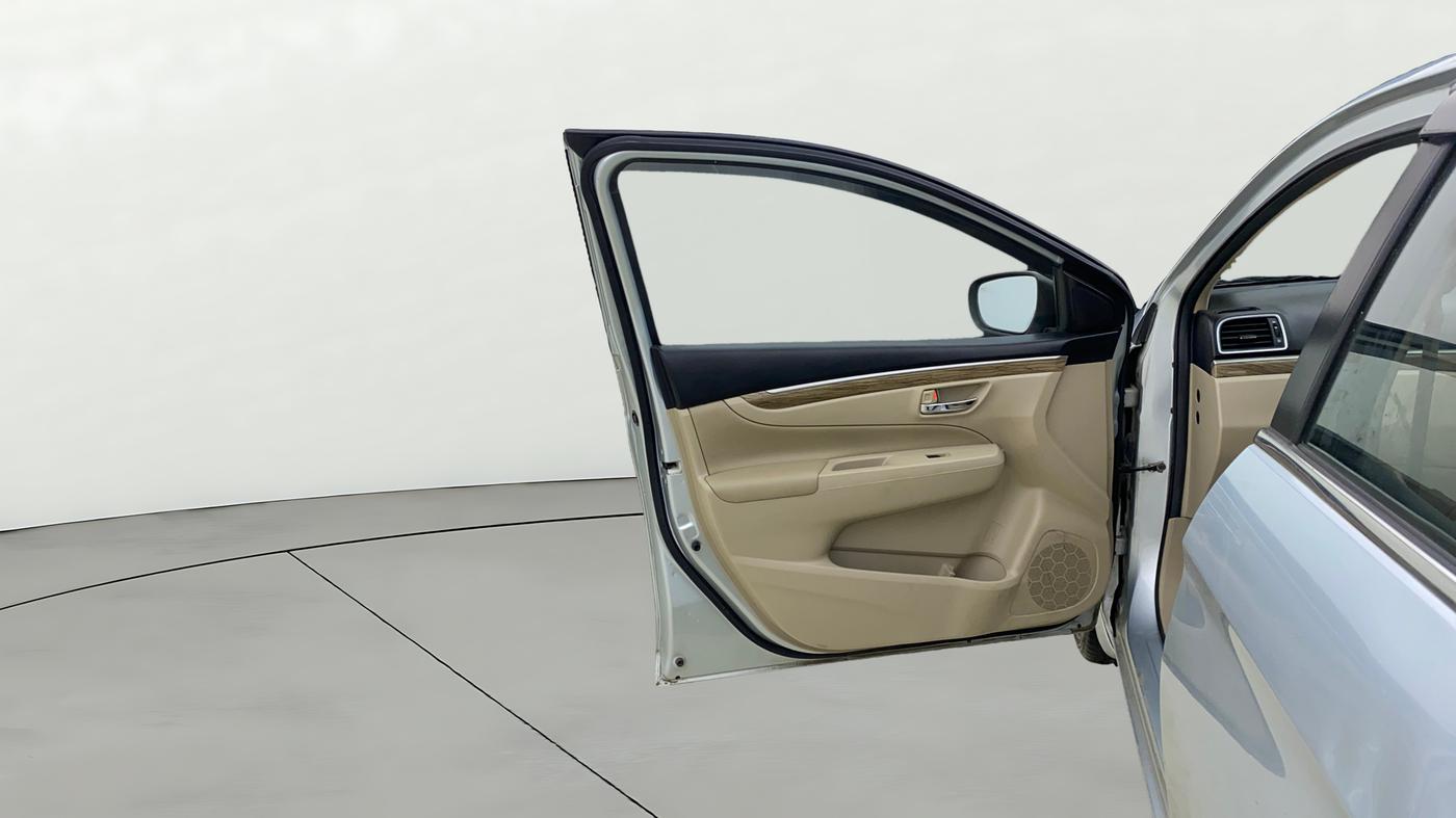 2023 Maruti Ciaz ALPHA  AT 1.5 SHVS PETROL, Petrol, Automatic, 37,327 km, LHS Front Door