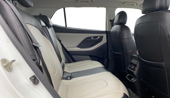 2022 Hyundai Creta SX IVT 1.5 PETROL, Petrol, Automatic, 63,908 km, Right Side Rear Door Cabin