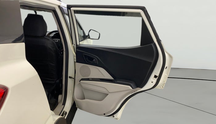 2023 Mahindra XUV300 W6 1.5 DIESEL AMT, Diesel, Automatic, 66,030 km, RHS Rear Door