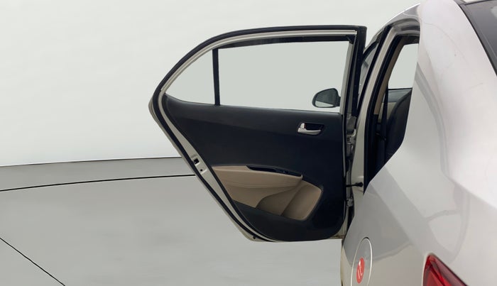 2017 Hyundai Xcent SX 1.2, Petrol, Manual, 79,971 km, LHS Rear Door