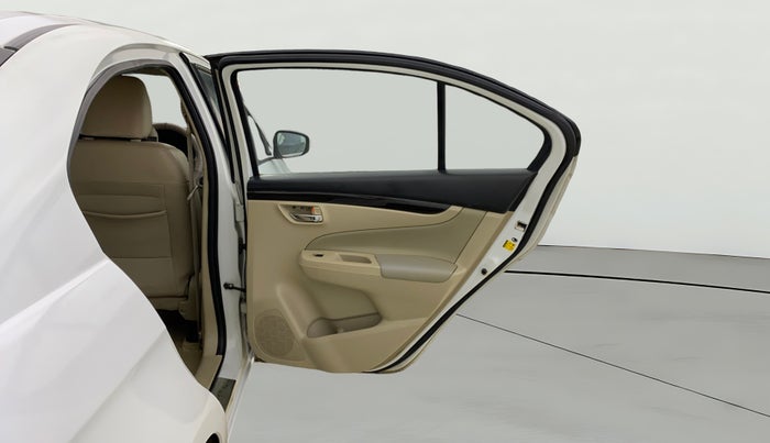 2018 Maruti Ciaz ALPHA DIESEL 1.3, Diesel, Manual, 88,214 km, RHS Rear Door