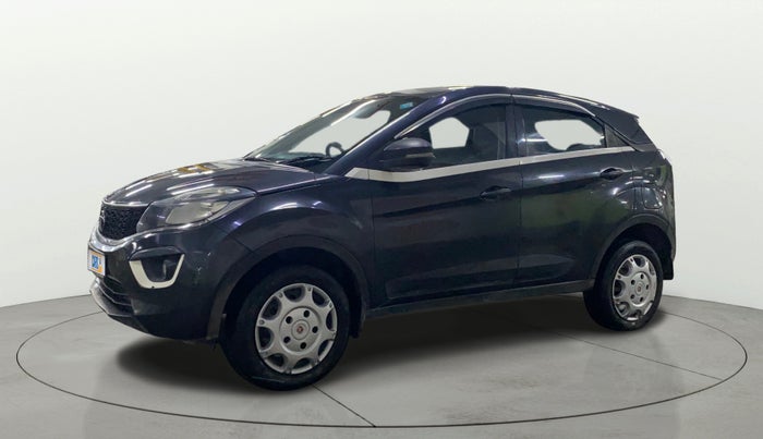 2018 Tata NEXON XM PETROL, CNG, Manual, 81,527 km, Left Front Diagonal