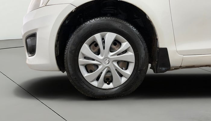 2014 Maruti Swift Dzire VXI, Petrol, Manual, 49,333 km, Left Front Wheel