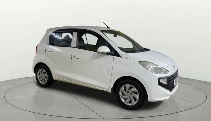 2019 Hyundai NEW SANTRO SPORTZ CNG, CNG, Manual, 76,318 km, Right Front Diagonal